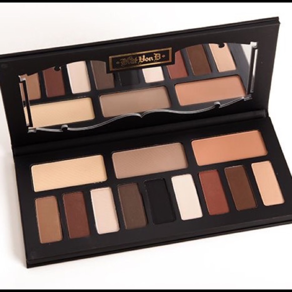 Kat Von D ✨ Shade and Light Eye Contour Palette